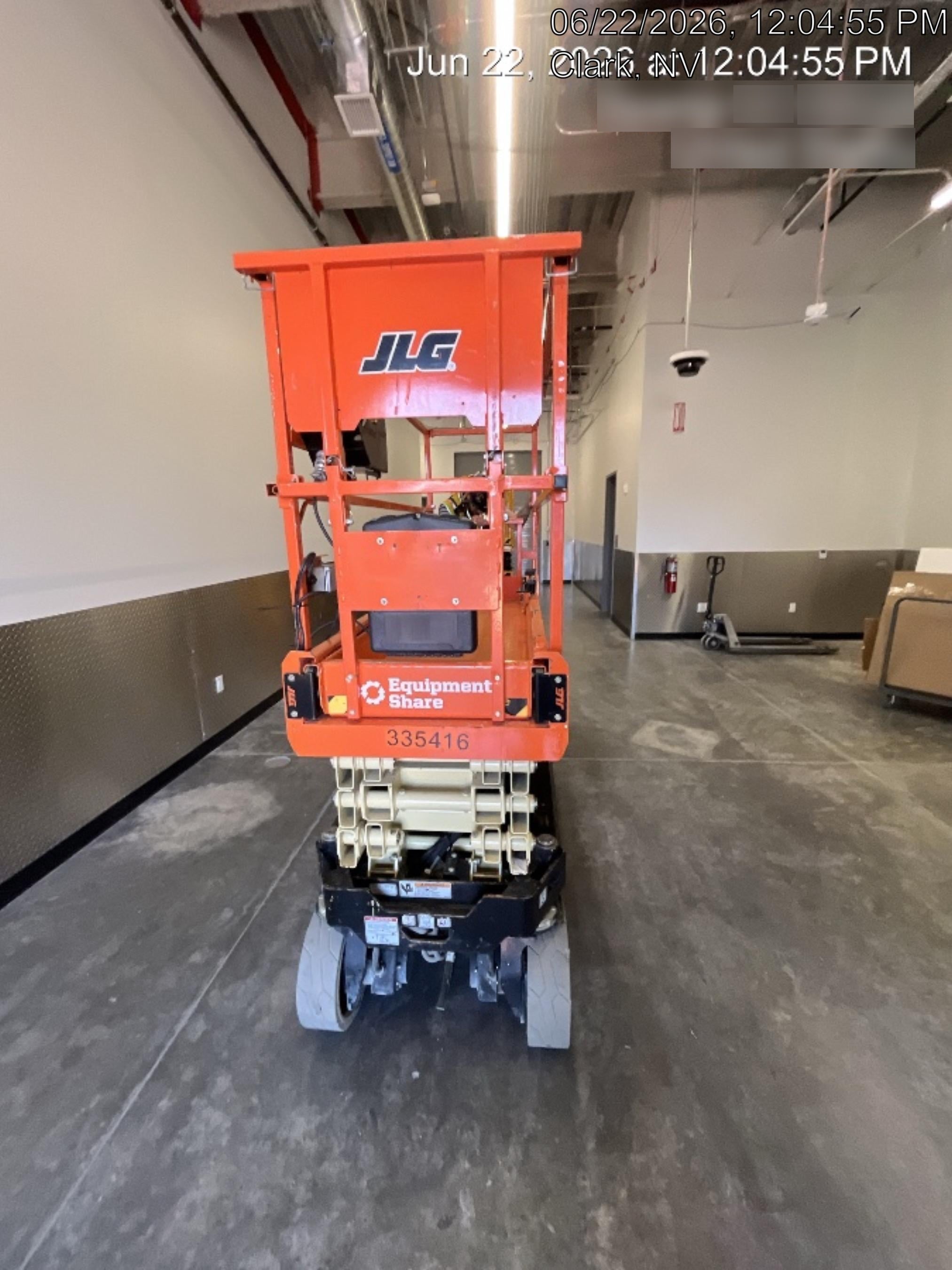 2023 JLG ES2632