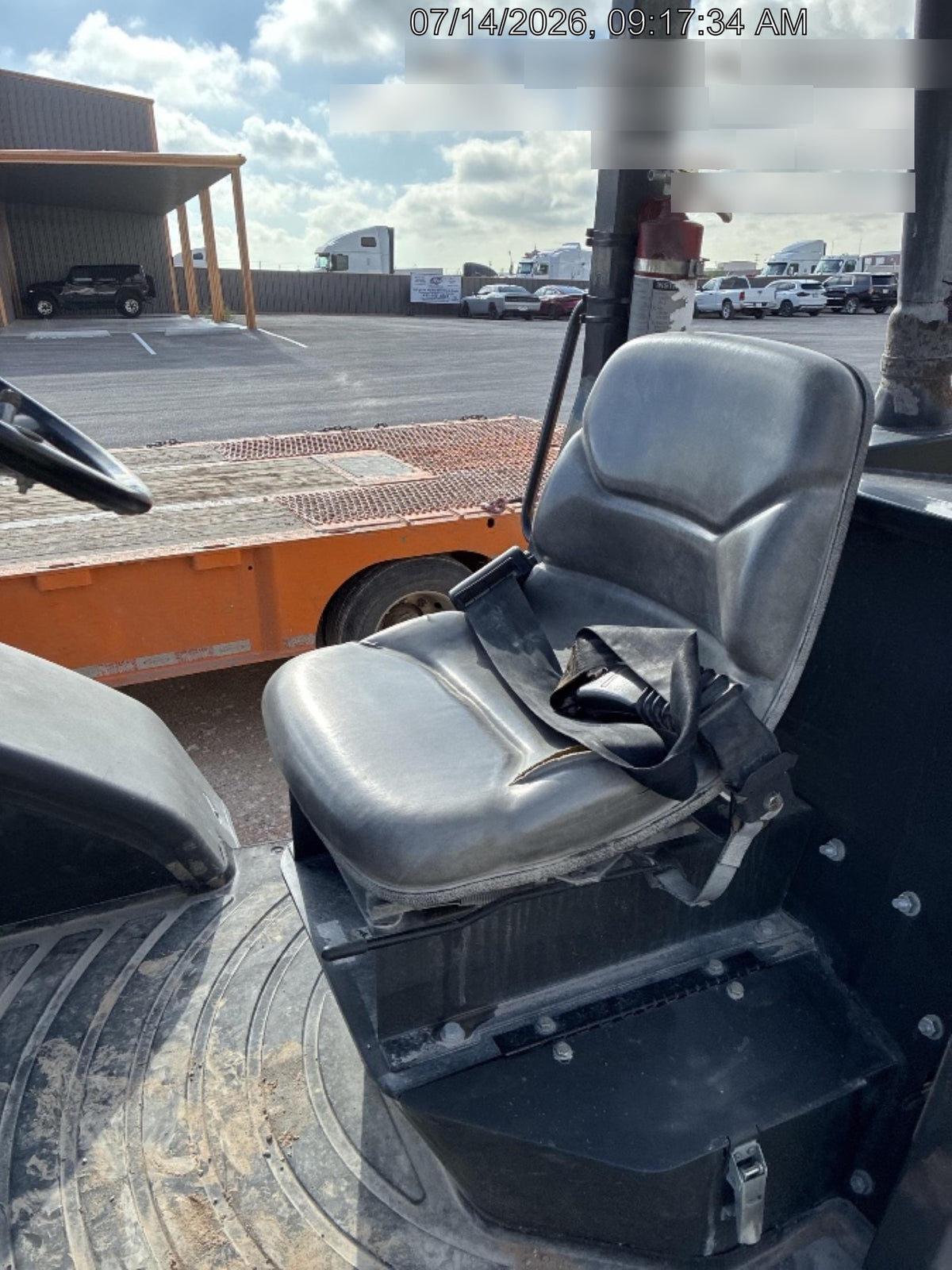 2023 CASE 588H
