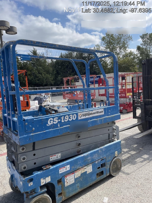 2019 Genie GS-1930 Fixed Rails with Chain Entry