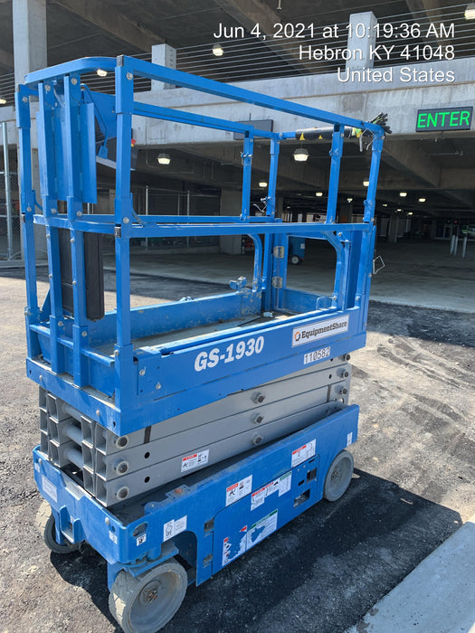 2020 Genie GS-1930 Solid Non Marking Tires, Beacon, Folding rails with half height swing gate