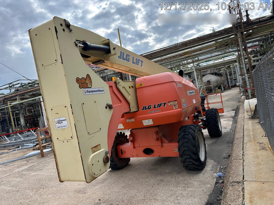 2019 JLG 800AJ