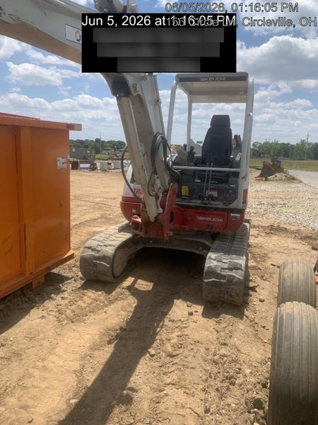 2022 TAKEUCHI TB250-2R