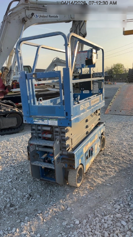 2020 Genie GS-1930 Solid Non Marking Tires, Beacon, Folding rails with half height swing gate