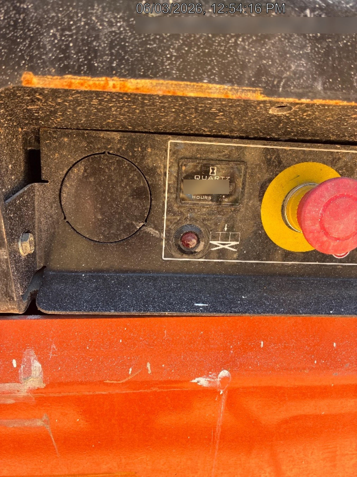 2025 JLG ES1932