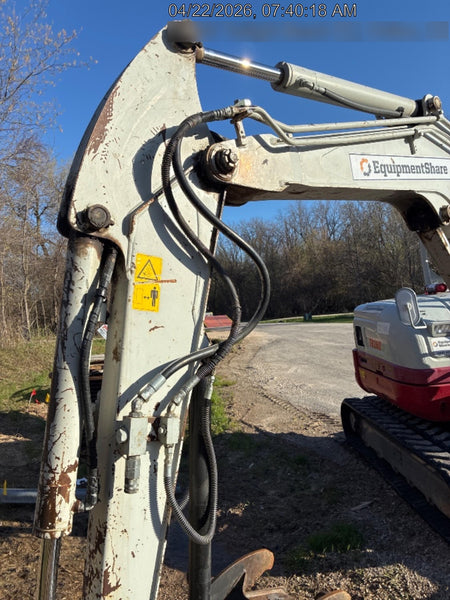 2019 Takeuchi TB260 Takeuchi TB260 Canopy w/Rubber Tracks, Auxiliary Hydraulics, Standard Blade, Manual QC, 12 / 18 / 24" Buckets, Hydraulic Thumb Installed