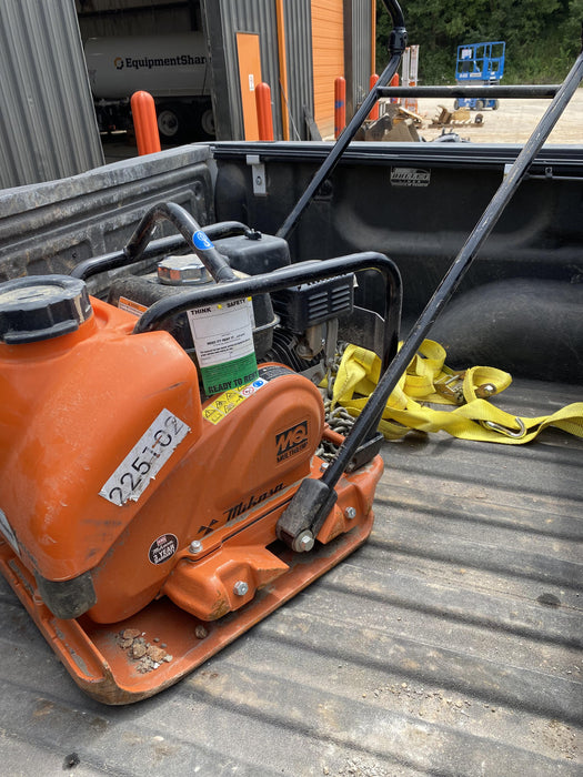 2022 Multiquip MVC88VTHW Plate Compactor, 20", w/Water Tank, Honda GX160