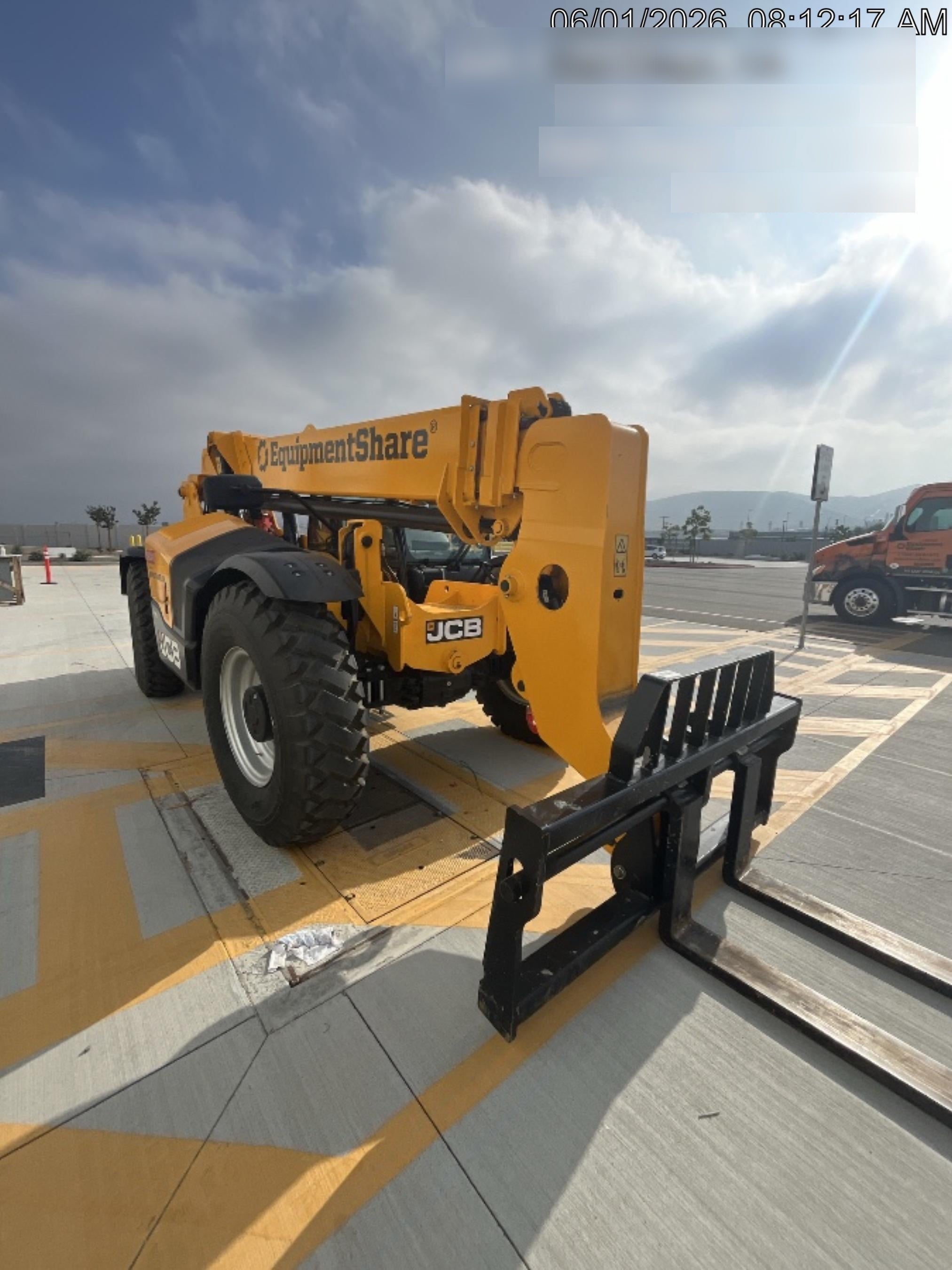 2025 JCB 509-42