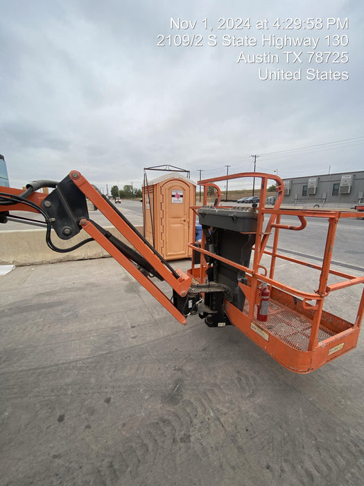2019 JLG 450AJ