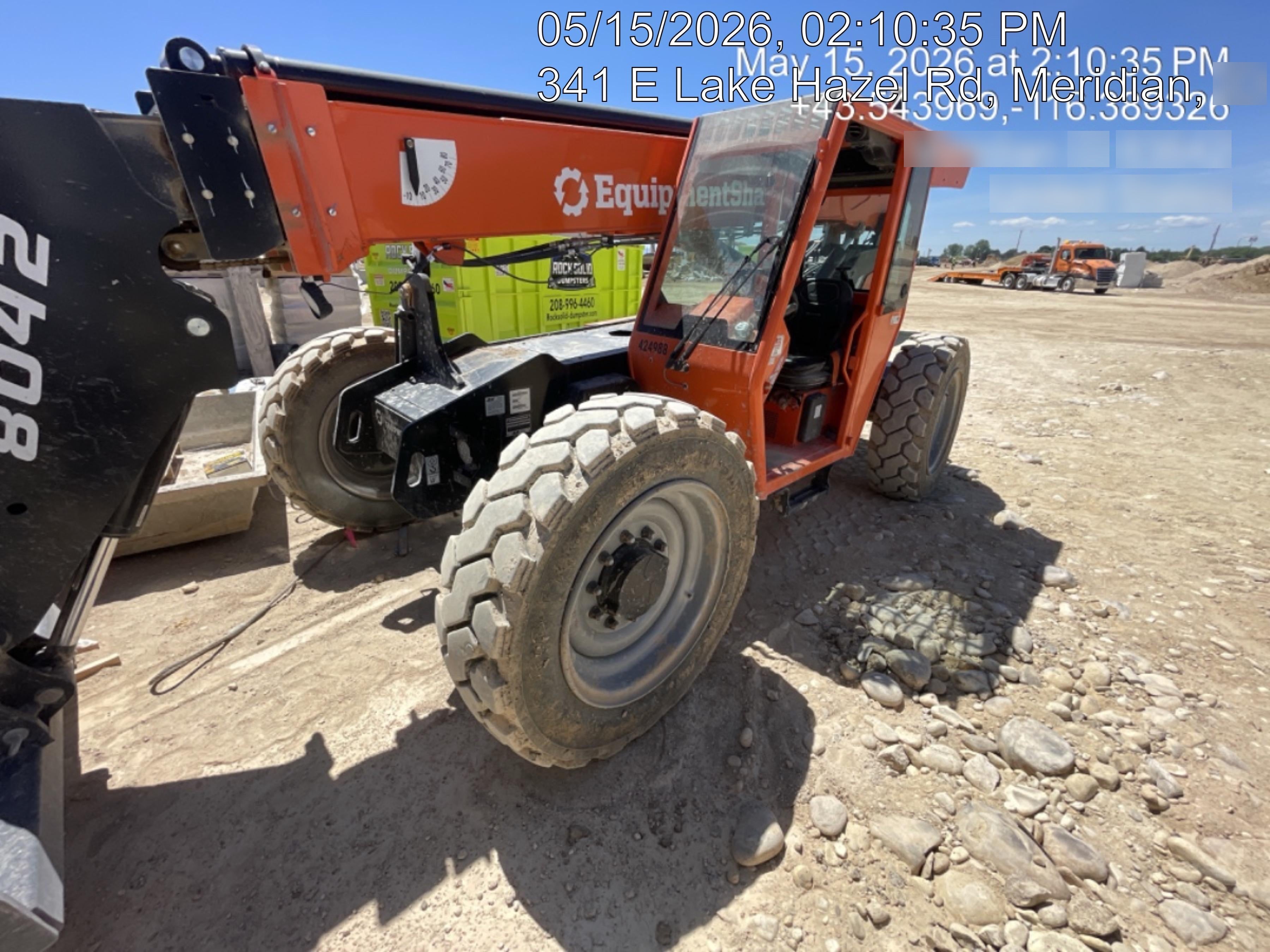 2024 SKYTRAK 8042