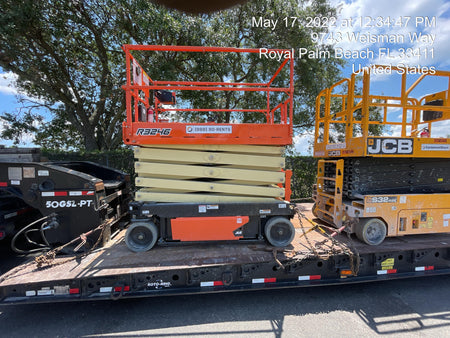 2022 JLG R3246