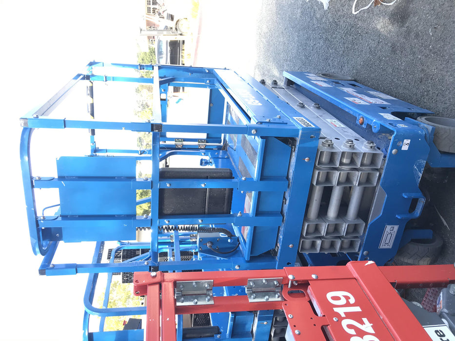 2020 Genie GS-1930 Solid Non Marking Tires, Beacon, Folding rails with half height swing gate, 800W Inverter