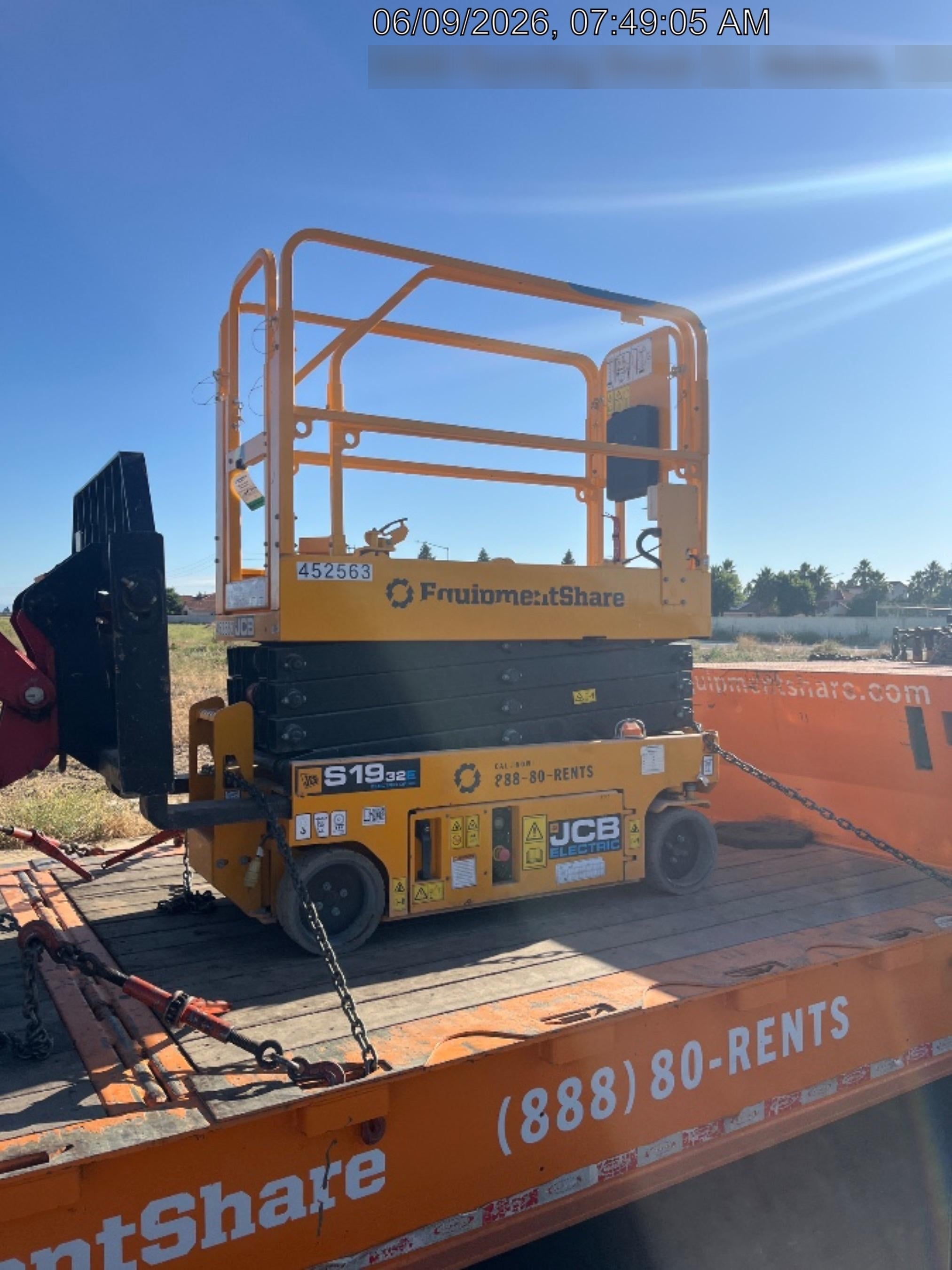 2024 JCB S1932E