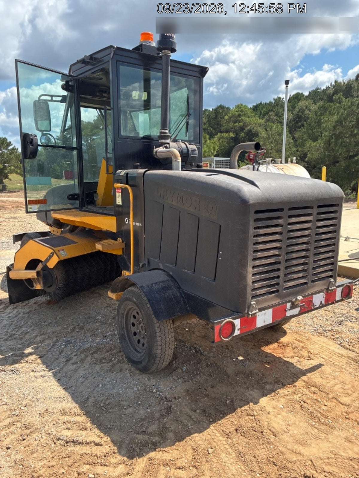 2023 LAYMOR SM450