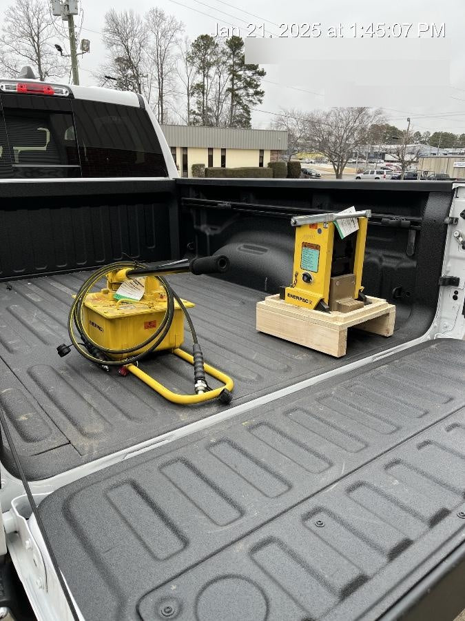 2023 ENERPAC P462