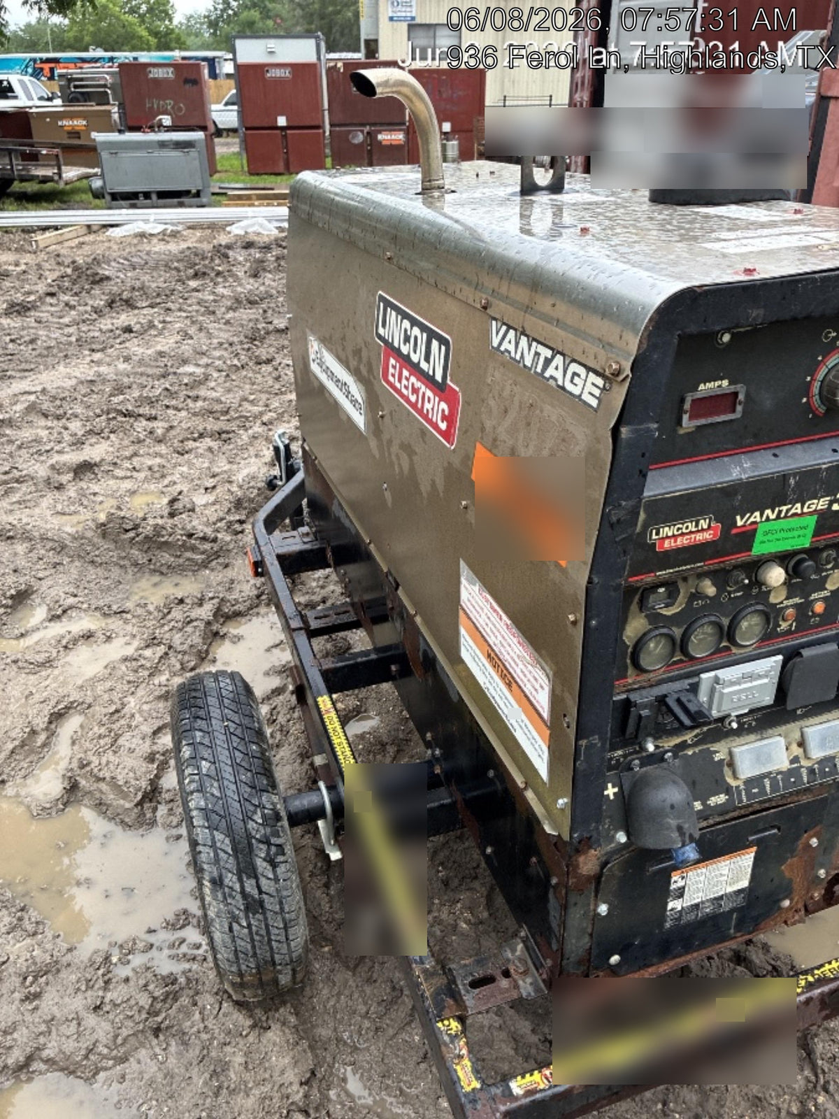 2019 Lincoln Electric Vantage 322 Welder Ready-Pak 3, Two wheel trailer, Fender and Light kit, Cable Rack