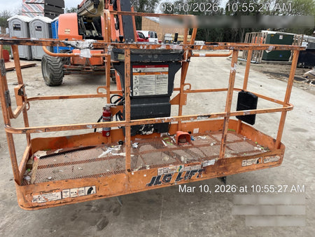 2019 JLG 660SJ