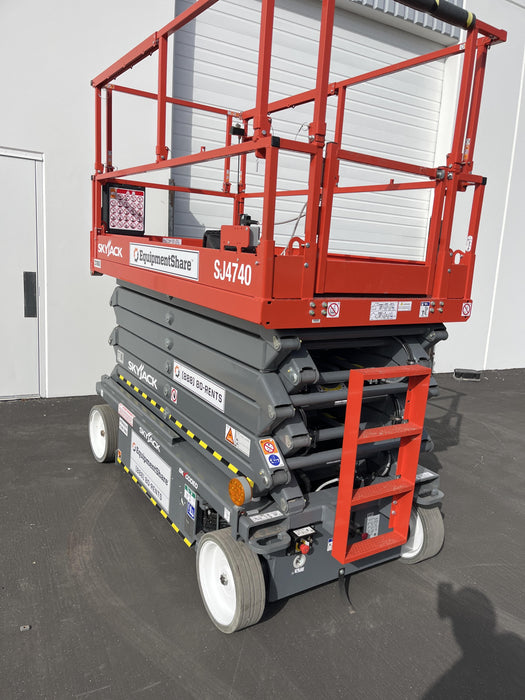 2022 SKYJACK SJ4740