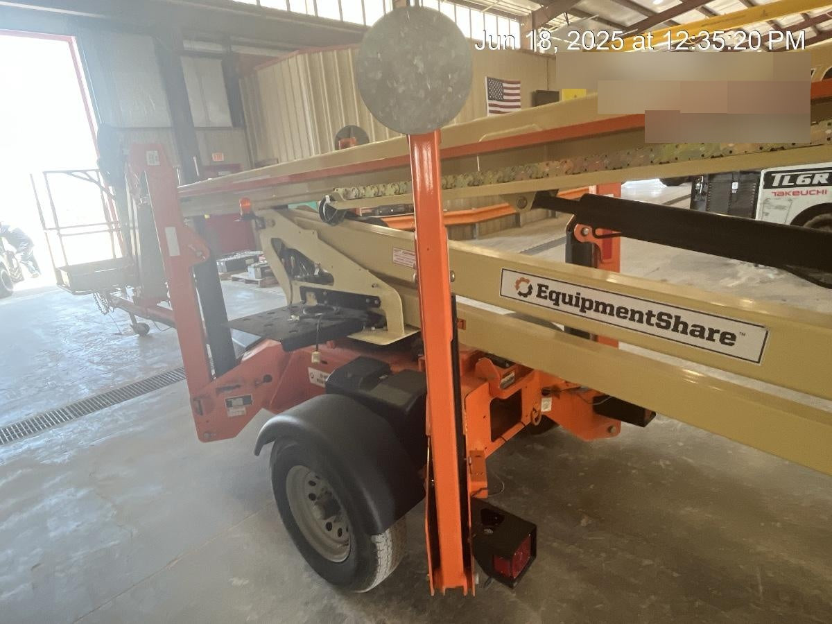 2022 JLG T500J