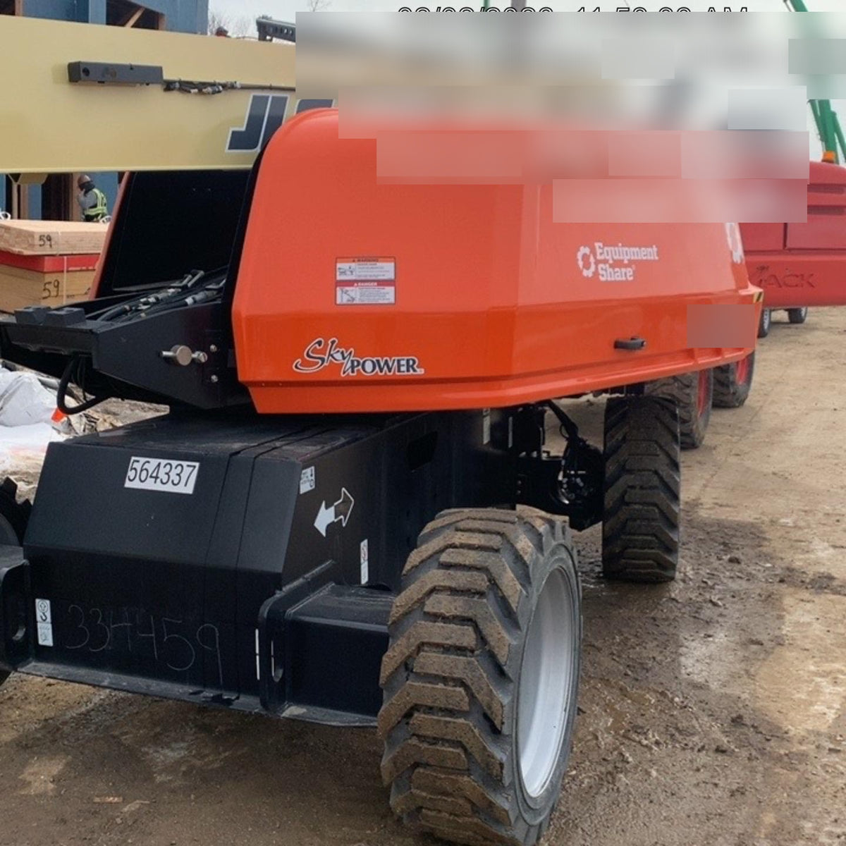 2025 JLG 660SJ