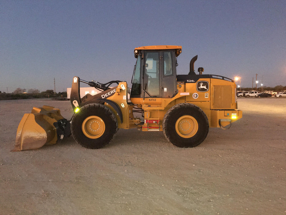 2020 John Deere 524L Cab/Heat/AC, 4th Function Hydraulics w/Hydraulic JRB QC, 2.75 yd Smooth BOE Bucket,Standard Carriage w/ 72" forks
