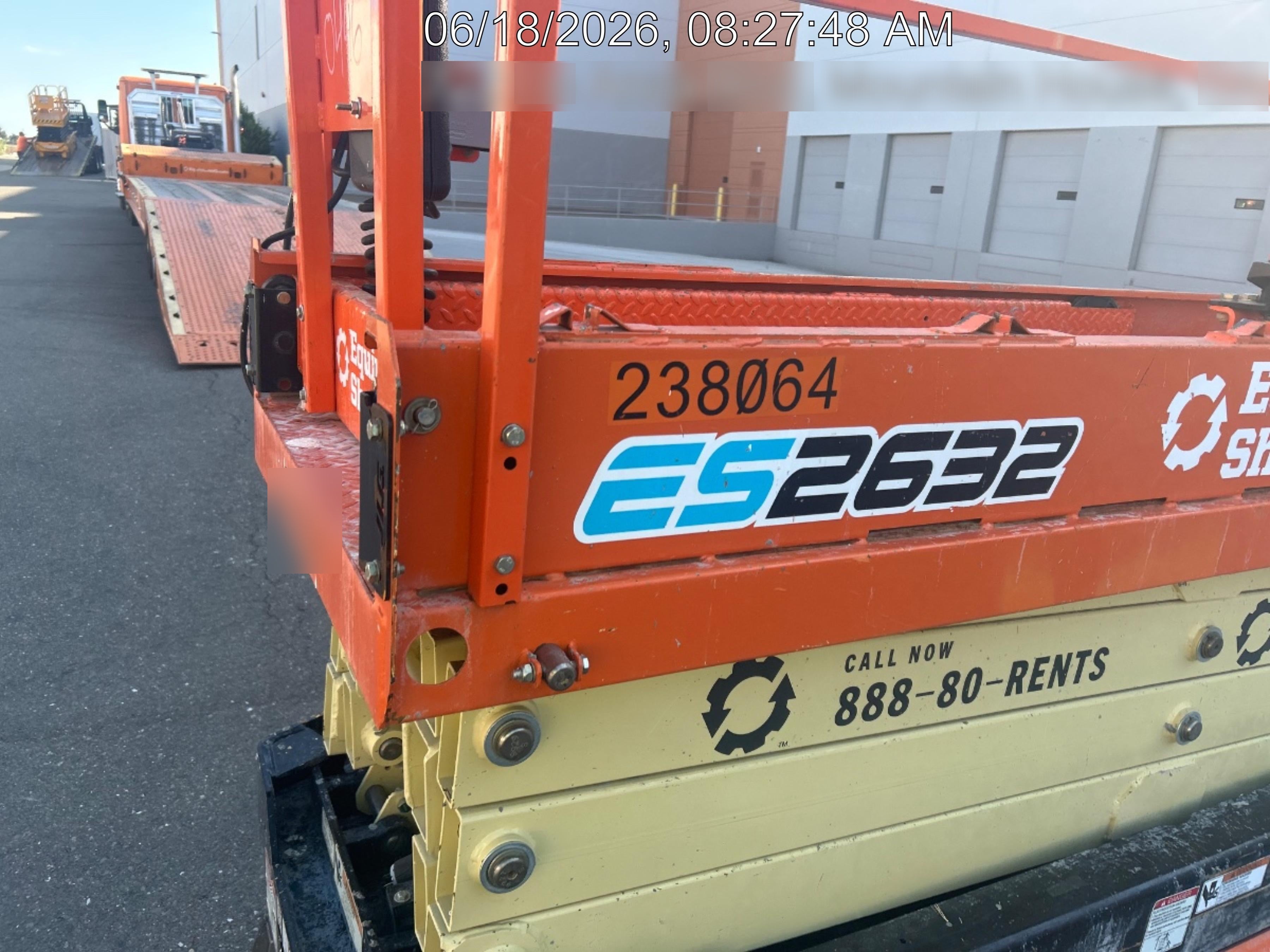 2022 JLG ES2632