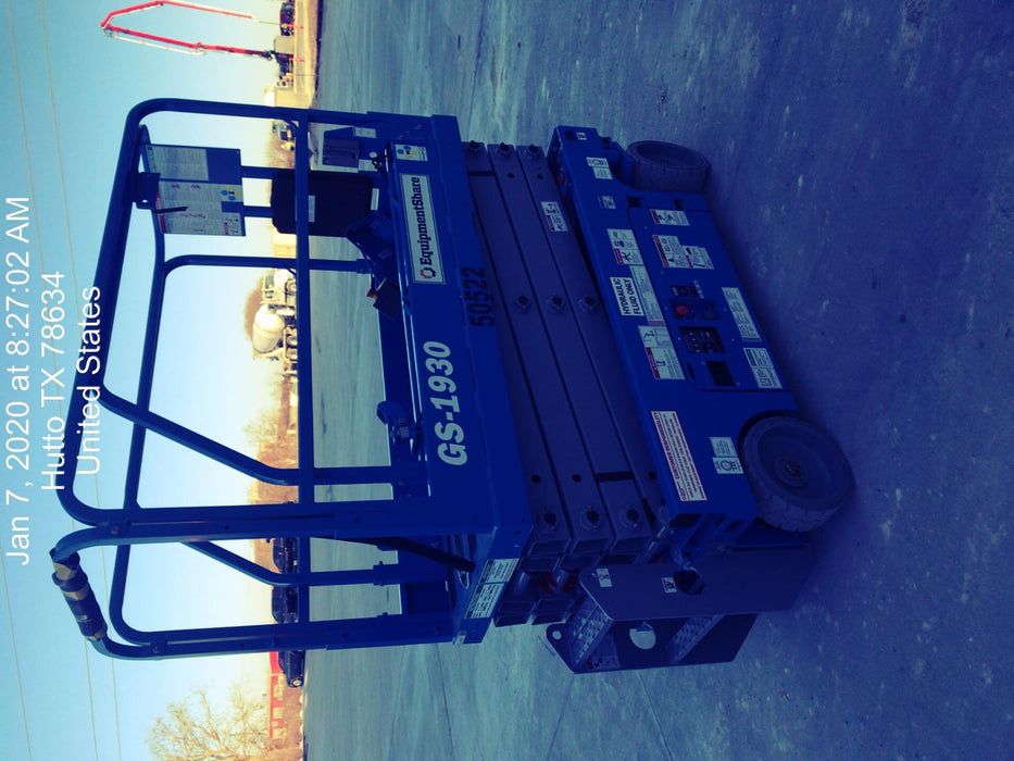 2019 Genie GS-1930 Fixed Rails with Chain Entry