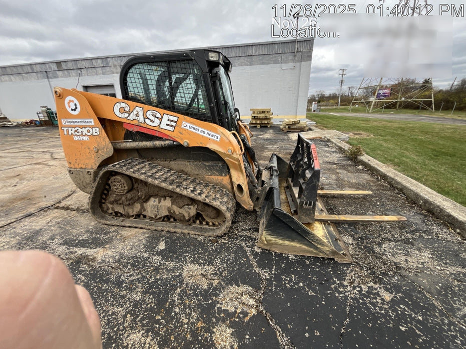 2021 CASE TR310B