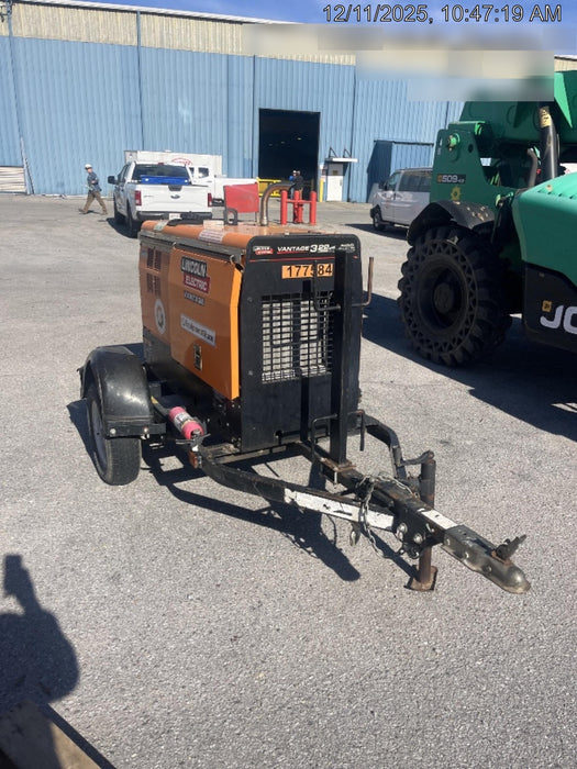 2021 Lincoln Electric Vantage 322 Vantage 322 Ready Pak 3 w/ Decals, ORANGE (includes trailer, cable rack, fender light kit) NO Telematics