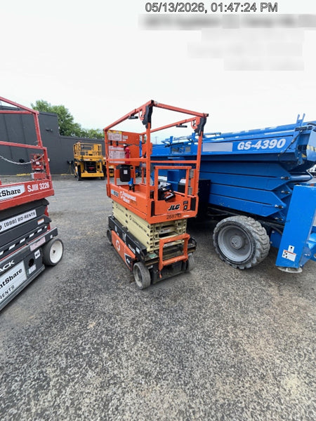 2022 JLG ES1932