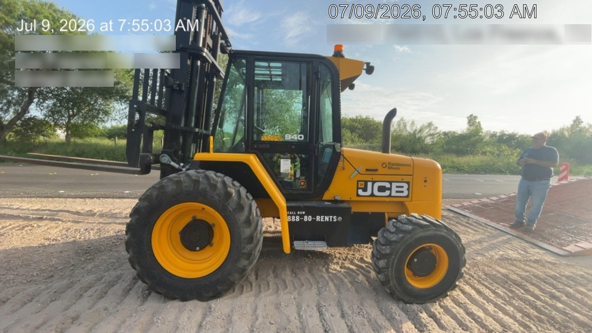2025 JCB 940-4