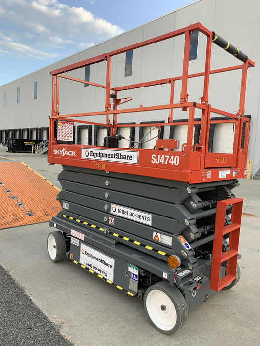2022 SKYJACK SJ4740