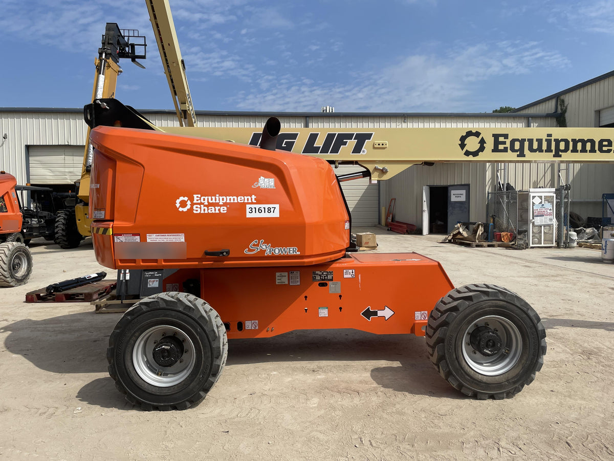 2023 JLG 460SJ