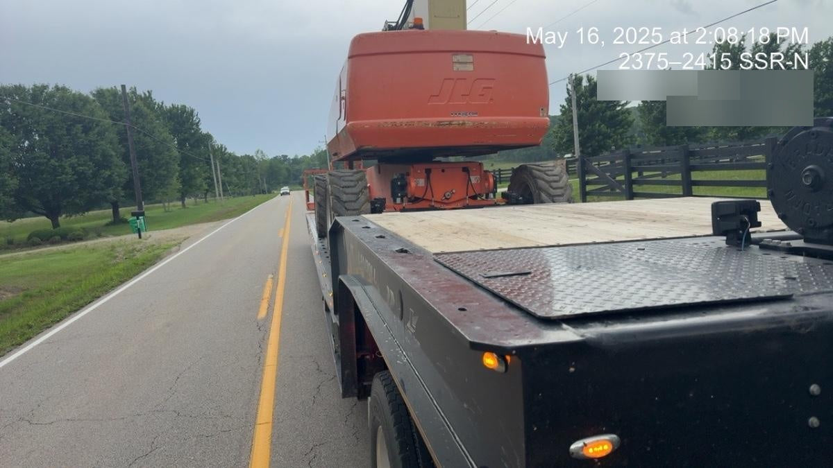 2019 JLG 860SJ