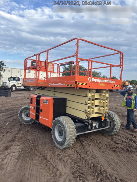 2023 JLG RT4394