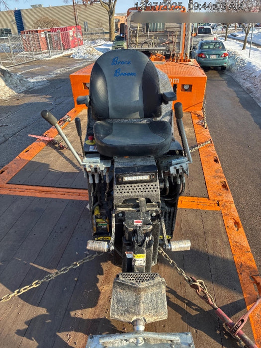 2021 NATIONAL FLOORING 5700DL