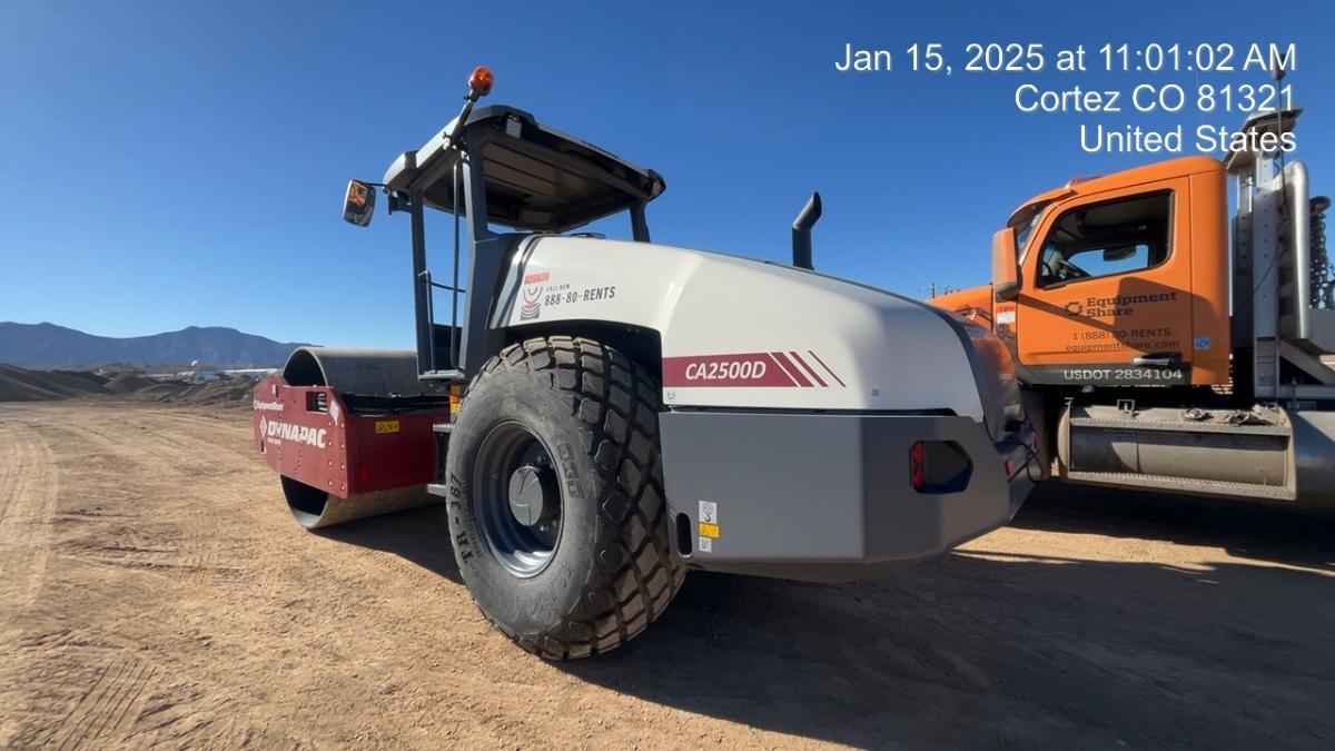 2025 DYNAPAC CA2500D