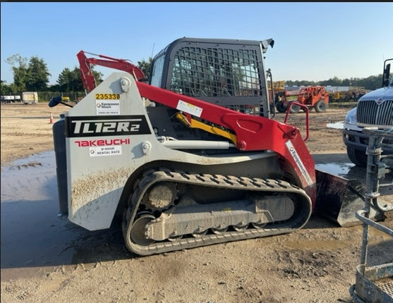 2022 TAKEUCHI TL12R2-CR