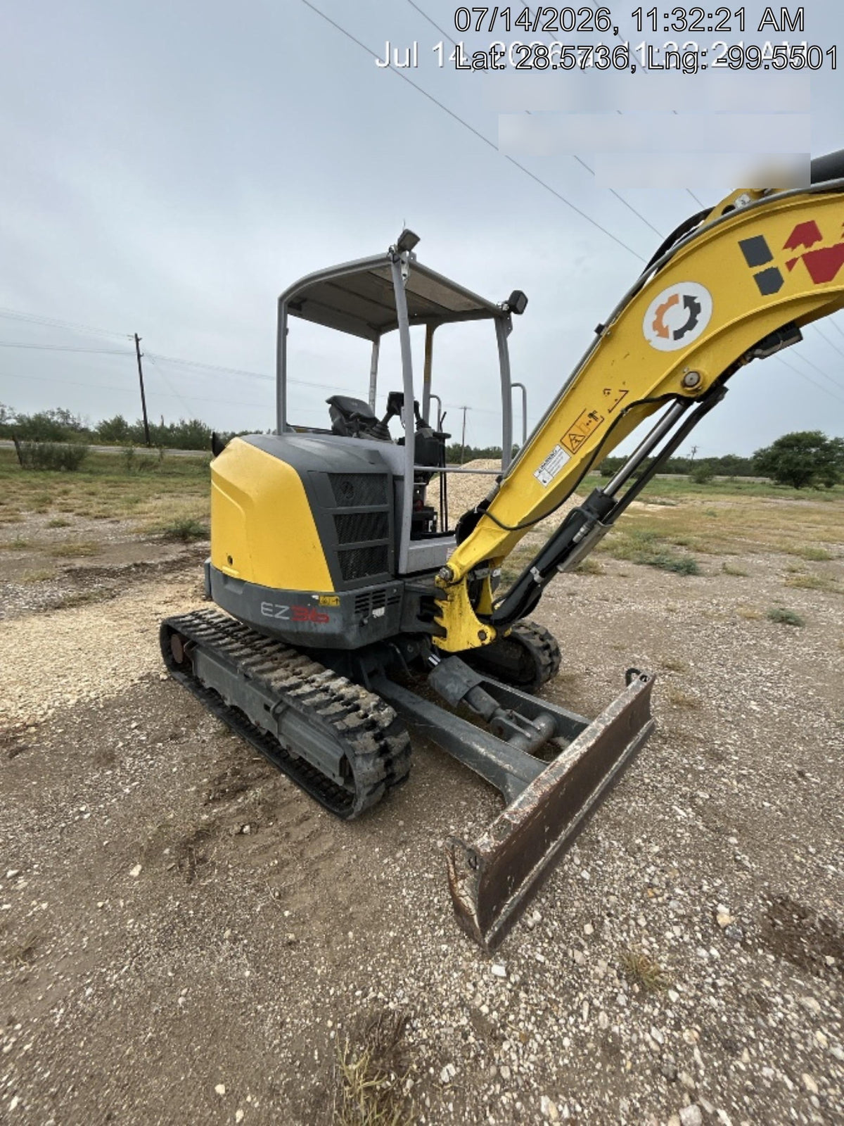 Wacker Neuson EZ36 Canopy unit with one Bucket
