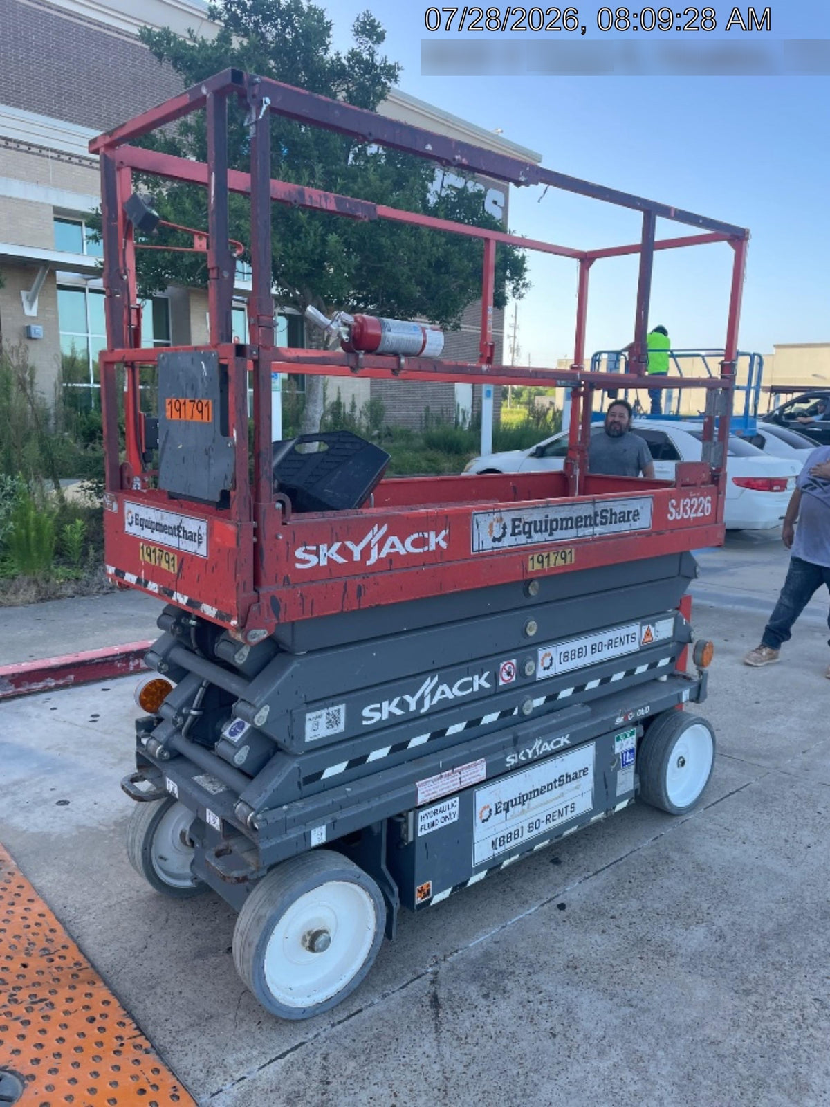 2021 SKYJACK SJ3226