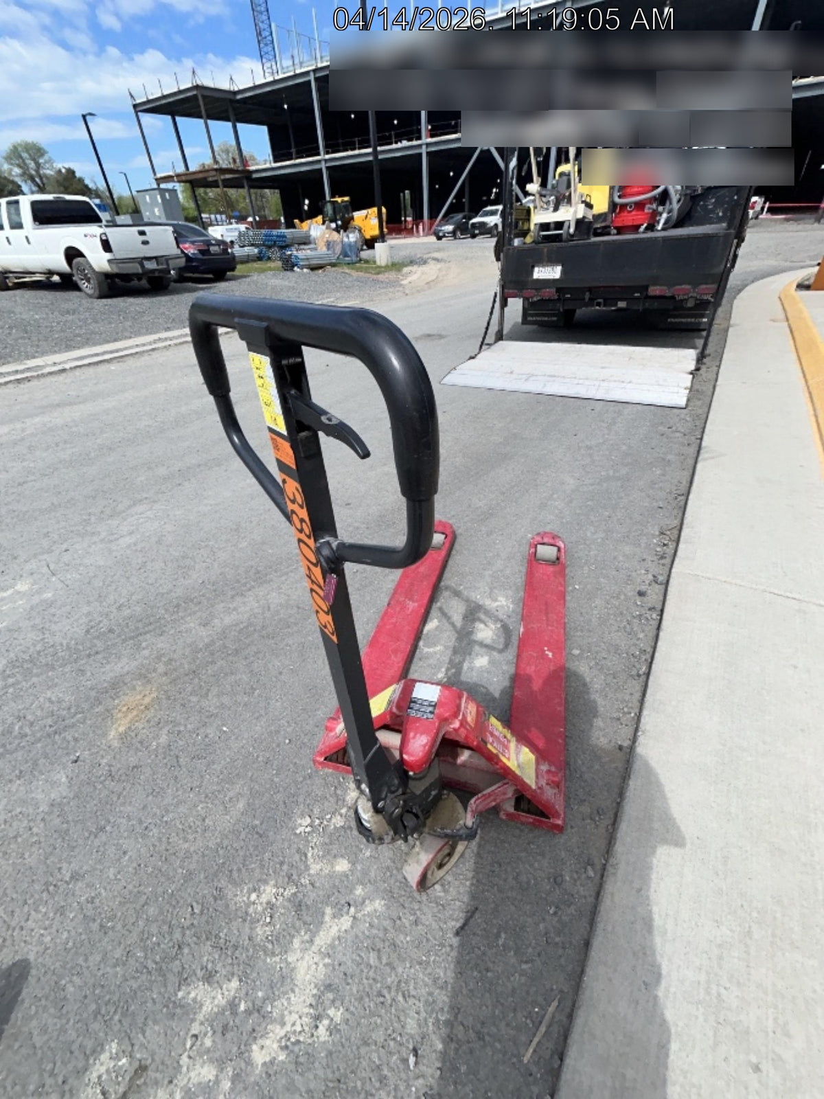 2022 DAYTON 5500 lb Pallet Jack