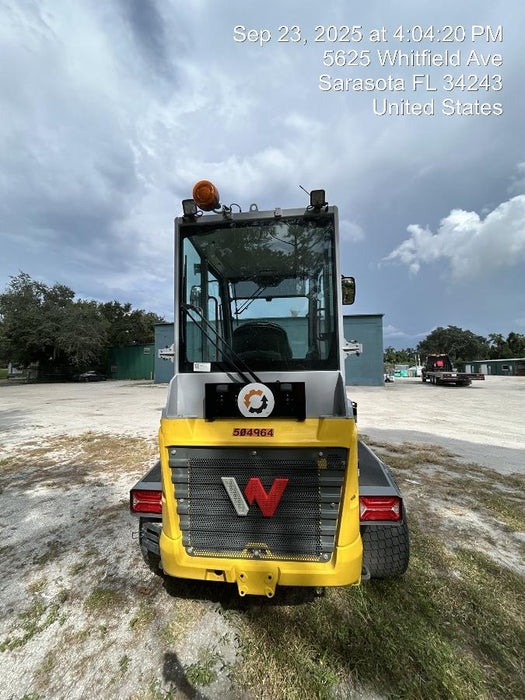 2025 WACKER NEUSON DW311 Cab Turf Tires