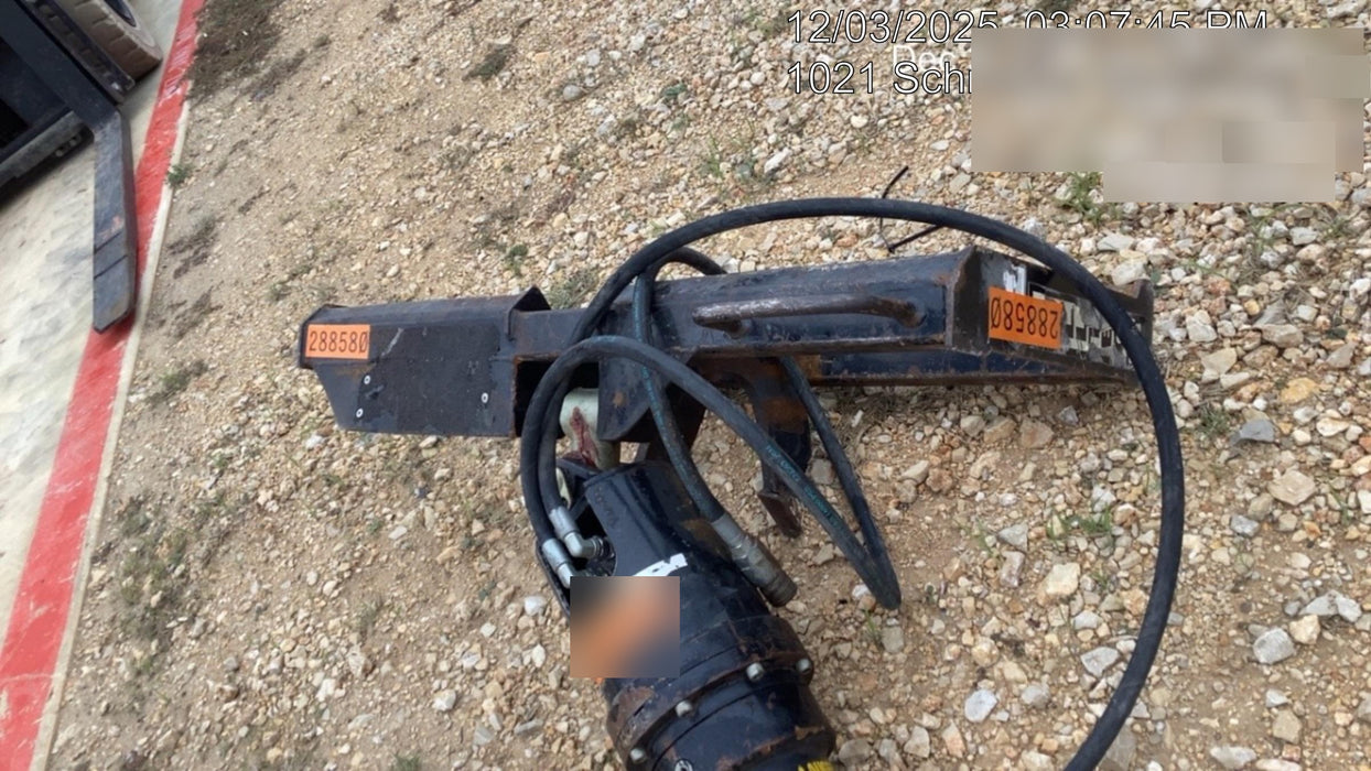 2023 AUGER TORQUE 3300-30