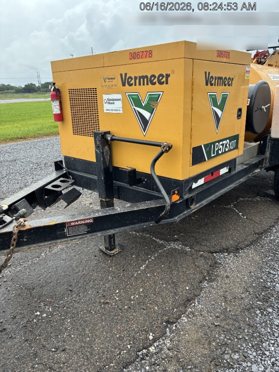 2023 Vac-Tron LP573XDT T4 Koehler Diesel Engine, 500 Gallon Debris Tank, x2 100 Gallon Water Tanks