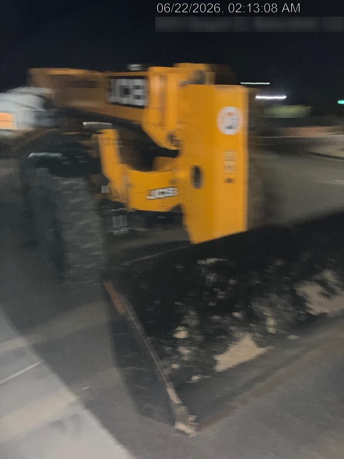 2025 JLG 1001100823