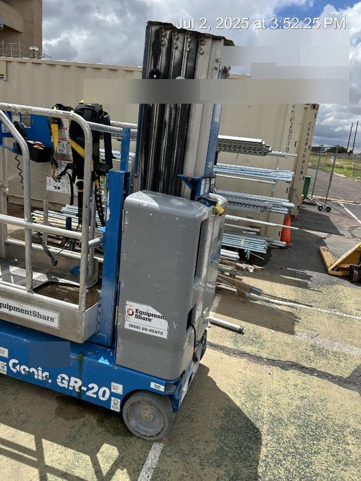 2021 GENIE GR-20