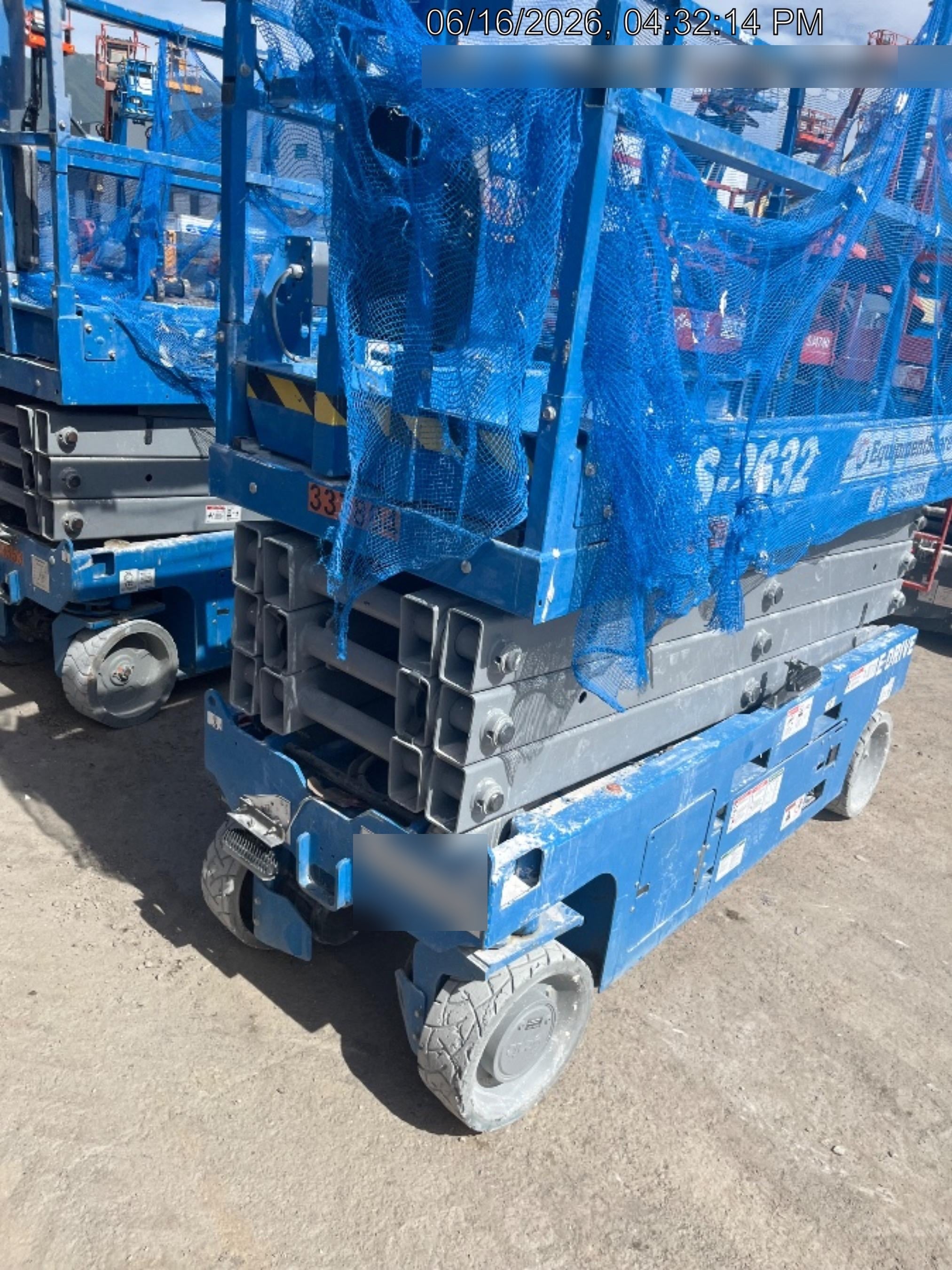 2023 GENIE GS-2632
