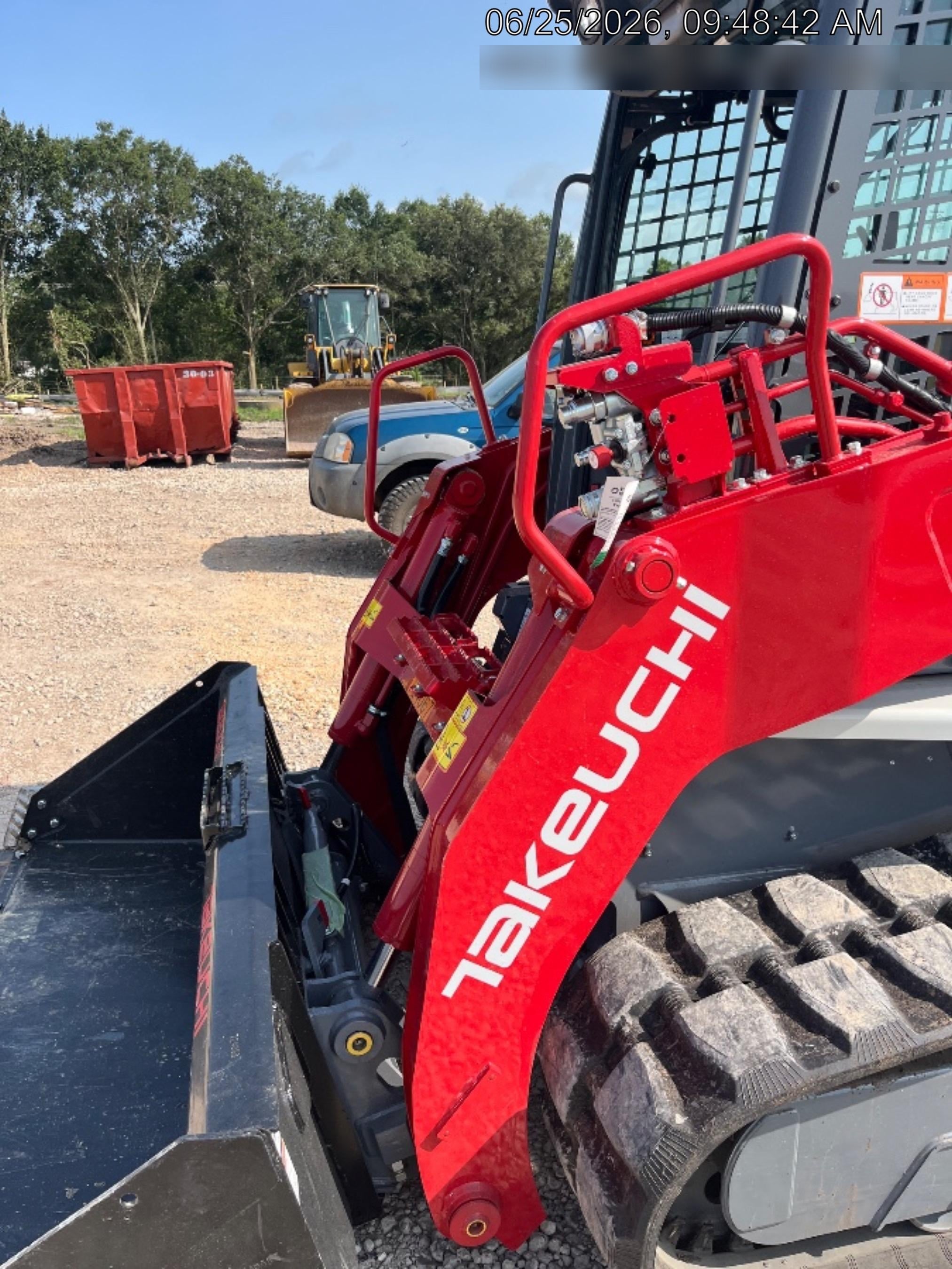 2026 TAKEUCHI TL12V2-CR