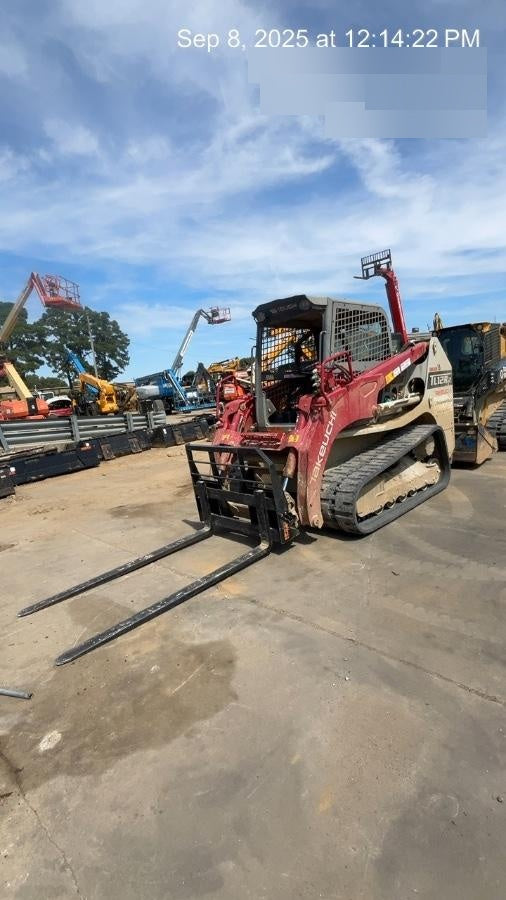 2025 ARROW MATERIAL HANDLING F5100CB - 72"