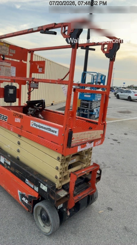 2022 JLG ES1932