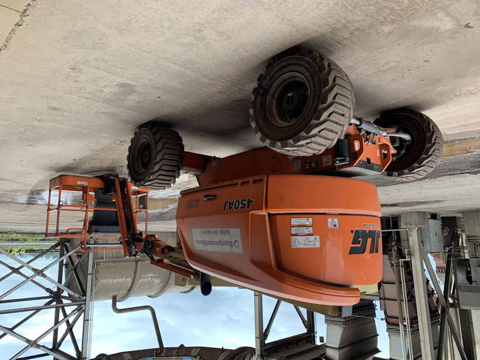 2019 JLG 450AJ